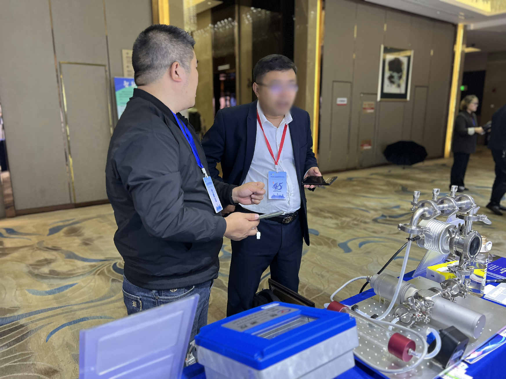 第45届无机酸碱盐学术年会楚一测控现场